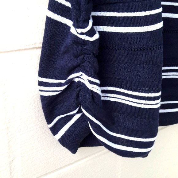 NWT "Croft & Barrow" Petite Large Top - Picture 2 of 5